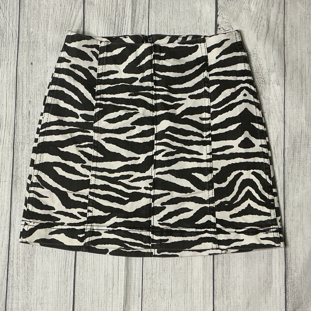 Wild Fable Animal Print Denim Mini Skirt Women 0 GUC